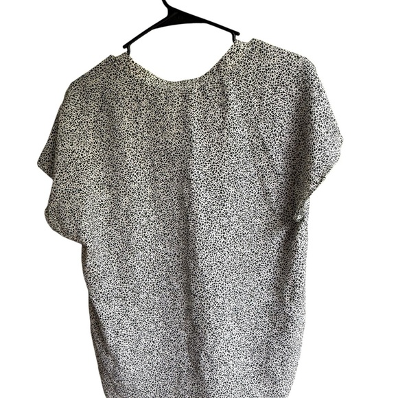 Carolina Belle Black and White Blouse - Picture 4 of 4